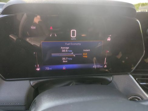 Used 2025 Chevrolet TrailBlazer LT FWD image 12