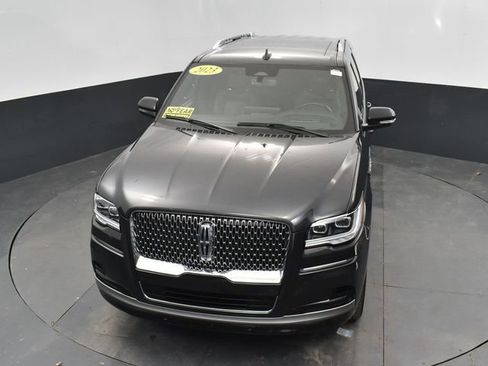Used 2023 Lincoln Navigator Reserve AWD/4WD image 39