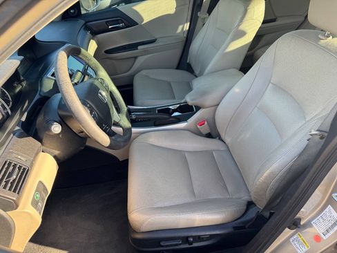 Used 2014 Honda Accord EX-L image 11