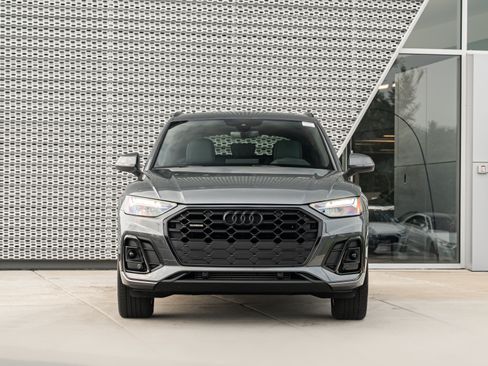 Certified 2024 Audi Q5 2.0T Premium AWD/4WD image 29