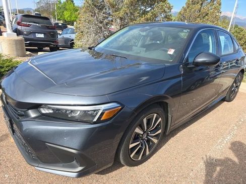 Used 2023 Honda Civic EX image 3