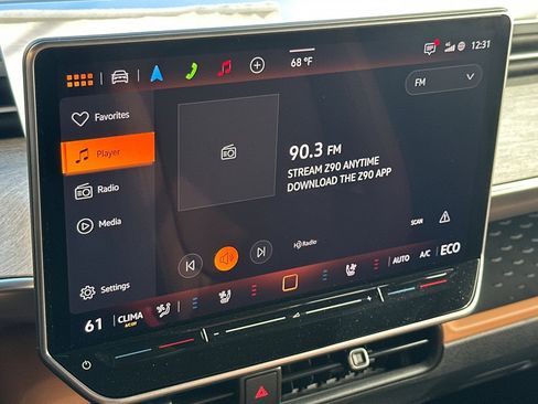 New 2025 Volkswagen ID. Buzz Pro S image 18