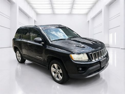 Used 2012 Jeep Compass Sport AWD/4WD image 2