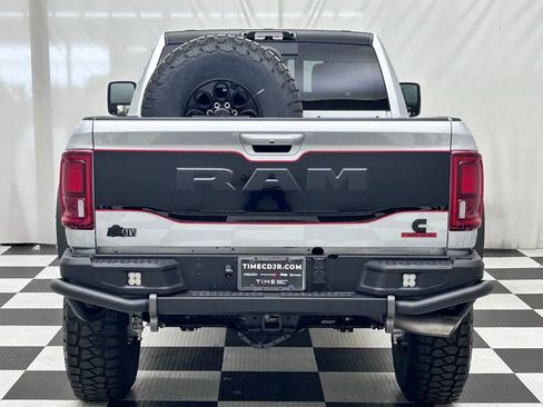 New 2026 RAM 2500 Laramie AWD/4WD image 7