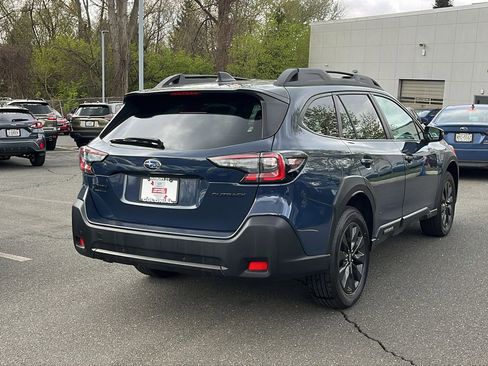 Certified 2025 Subaru Outback Onyx Edition AWD/4WD image 5