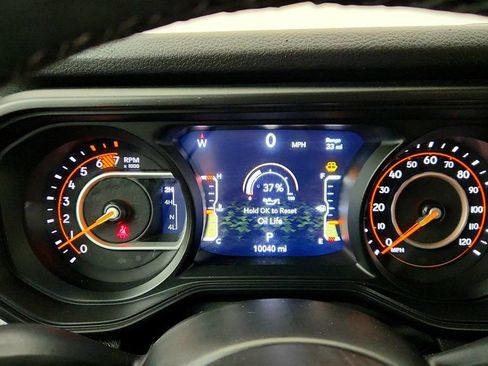 Used 2025 Jeep Wrangler Sport image 14