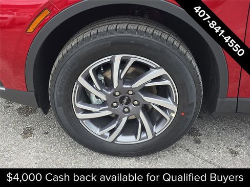 New 2026 Lincoln Corsair Premiere image 7