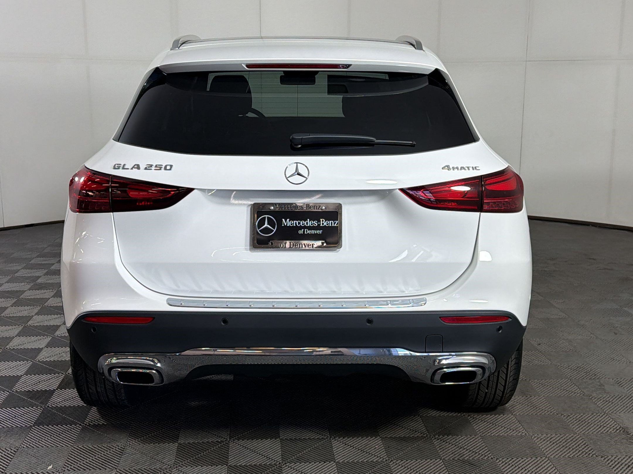 Used 2026 Mercedes-Benz GLA 250 4MATIC image 10