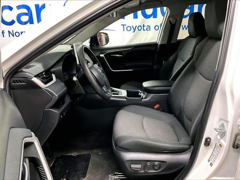 Certified 2024 Toyota RAV4 XLE AWD/4WD image 10