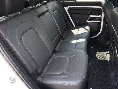 Used 2023 Land Rover Defender 110 S AWD/4WD image 27