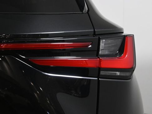 Used 2024 Lexus NX 350 AWD image 13