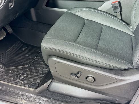 New 2026 RAM 1500 Big Horn w/ Night Edition AWD/4WD image 25