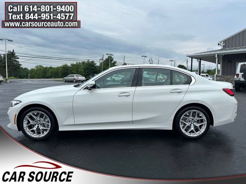 Used 2026 BMW 330i xDrive Sedan w/ Premium Package AWD/4WD image 3