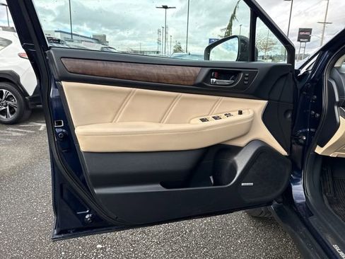 Used 2018 Subaru Outback 2.5i Limited w/ Popular Package #2 AWD/4WD image 17