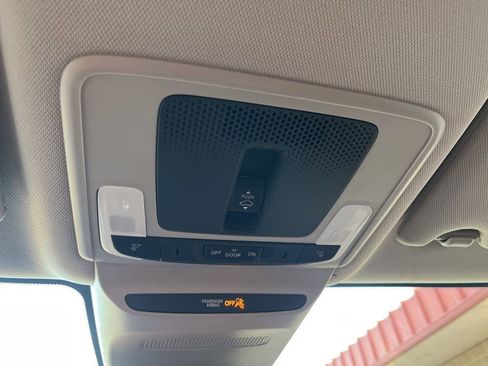 Used 2023 Honda HR-V EX-L image 76