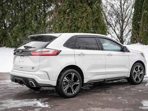 Used 2023 Ford Edge ST image 5