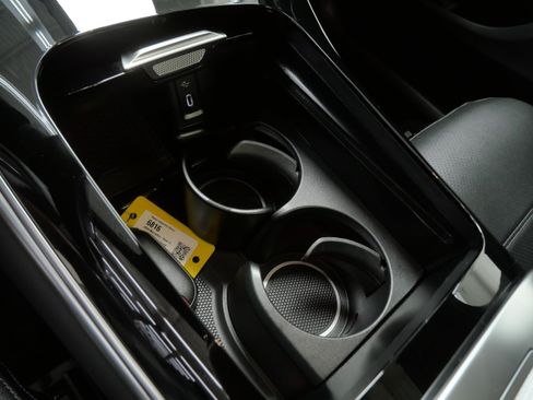 Certified 2026 Mercedes-Benz GLC 300 4MATIC image 26