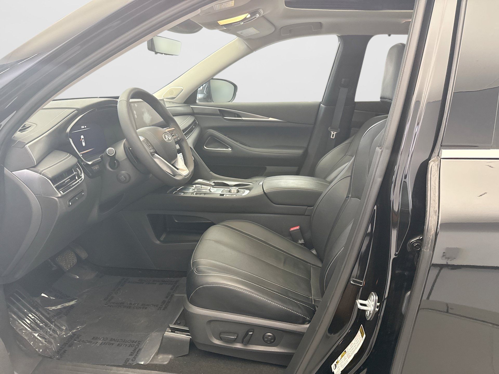 Used 2023 INFINITI QX60 Luxe w/ Vision Package AWD/4WD image 11