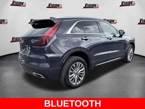 Used 2024 Cadillac XT4 Premium Luxury AWD/4WD image 5