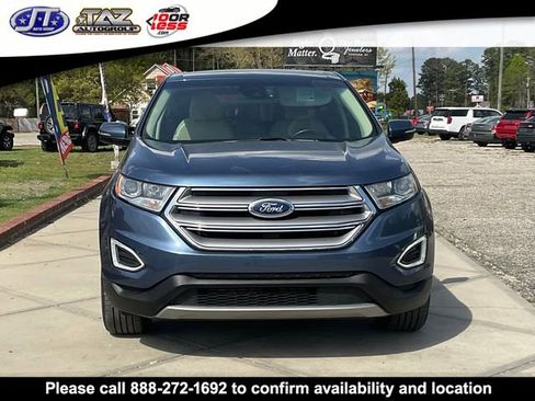 Used 2018 Ford Edge SEL w/ Equipment Group 201A AWD/4WD image 2
