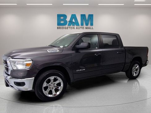 Used 2021 RAM 1500 Big Horn image 3
