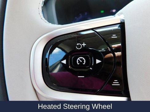 New 2025 Volvo XC60 B5 Plus w/ Protection Package Premier image 26