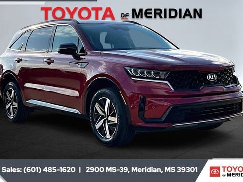 Used 2021 Kia Sorento S image 1