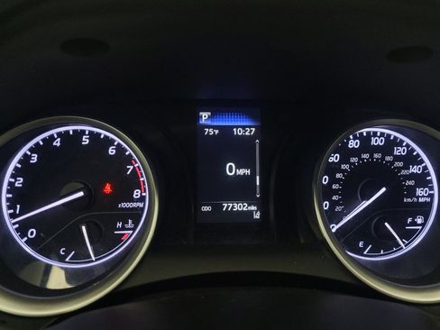 Used 2023 Toyota Camry LE image 23