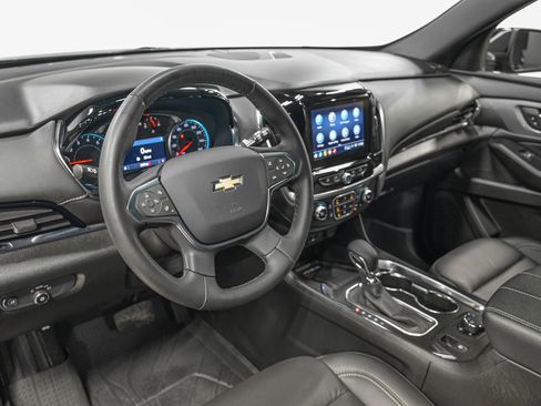Used 2023 Chevrolet Traverse LT w/ LPO, Floor Liner Package image 15