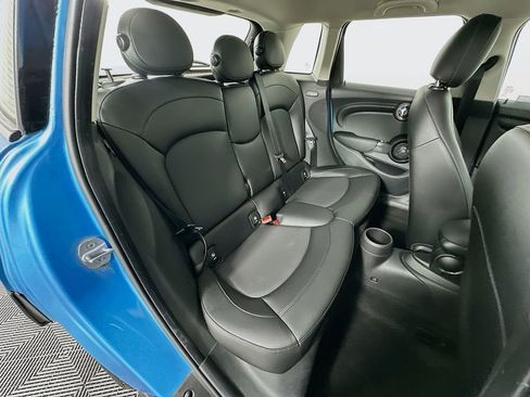 Used 2017 MINI Cooper 4-Door Hardtop FWD image 27