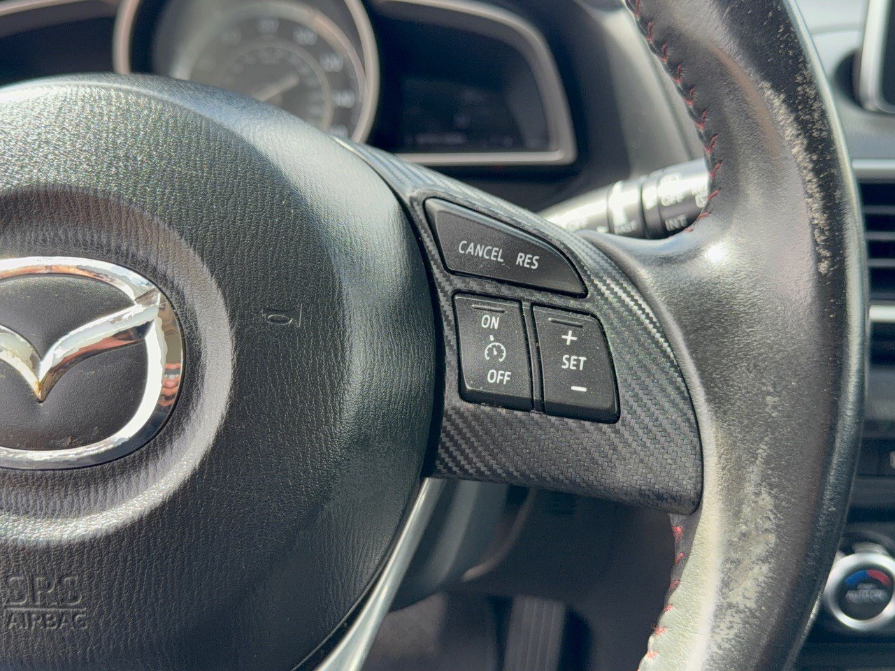 Used 2014 MAZDA MAZDA3 i Grand Touring FWD image 19