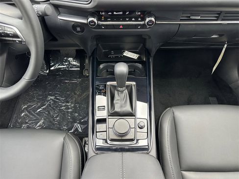 New 2025 MAZDA CX-30 AWD 2.5 S w/ Preferred Package image 13