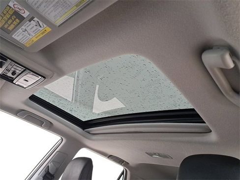 Used 2021 Toyota 4Runner SR5 Premium image 21