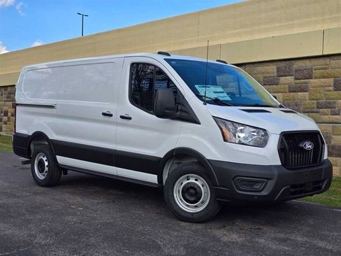 New 2026 Ford Transit 150 Low Roof RWD image 3