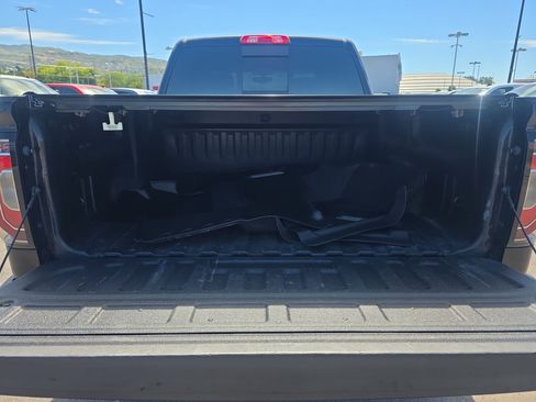 Certified 2017 GMC Sierra 1500 SLT w/ SLT Premium Package AWD/4WD image 30
