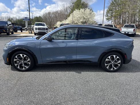 Used 2023 Ford Mustang Mach-E Premium image 4