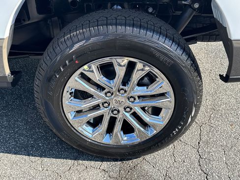 New 2026 Ford F150 King Ranch w/ Equipment Group 601A High image 21