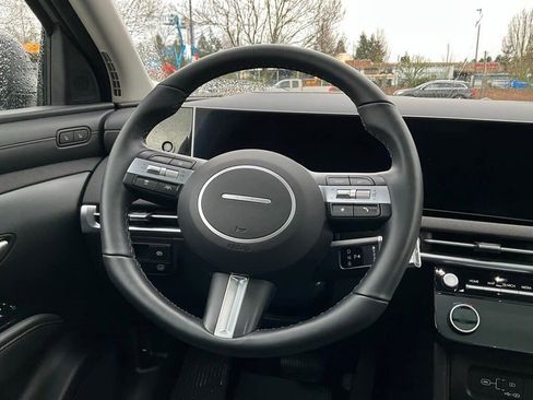 Used 2025 Hyundai Tucson Limited image 20