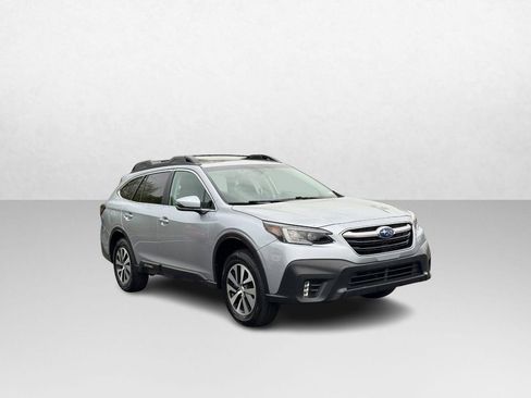 Used 2022 Subaru Outback Premium AWD/4WD image 10