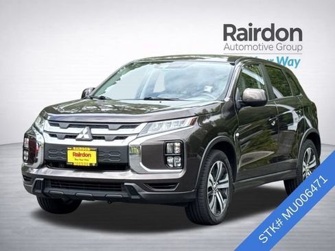 Used 2021 Mitsubishi Outlander Sport ES AWD/4WD image 2