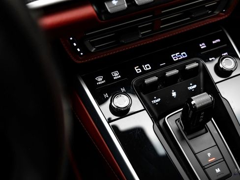 Used 2021 Porsche 911 Turbo S image 72