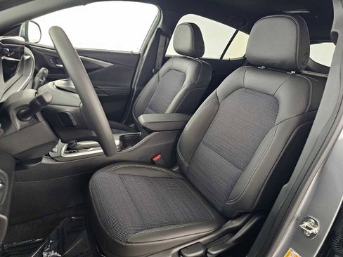 New 2026 Buick Envista Preferred image 21