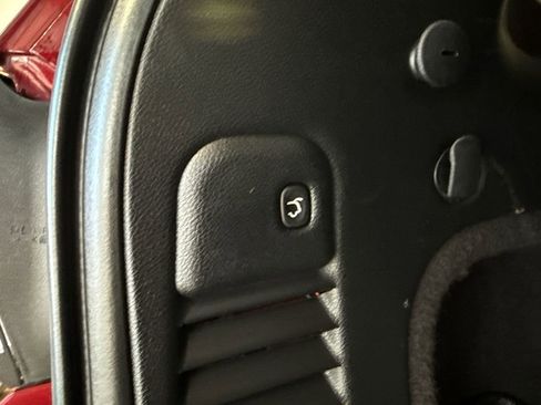 Used 2019 Jeep Grand Cherokee Limited X image 95