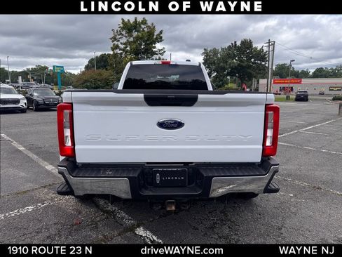 Used 2025 Ford F350 XLT AWD/4WD image 4