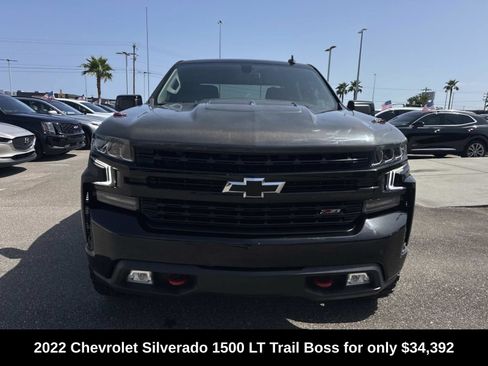 Used 2022 Chevrolet Silverado 1500 LT Trail Boss w/ Bed Protection Package AWD/4WD image 2