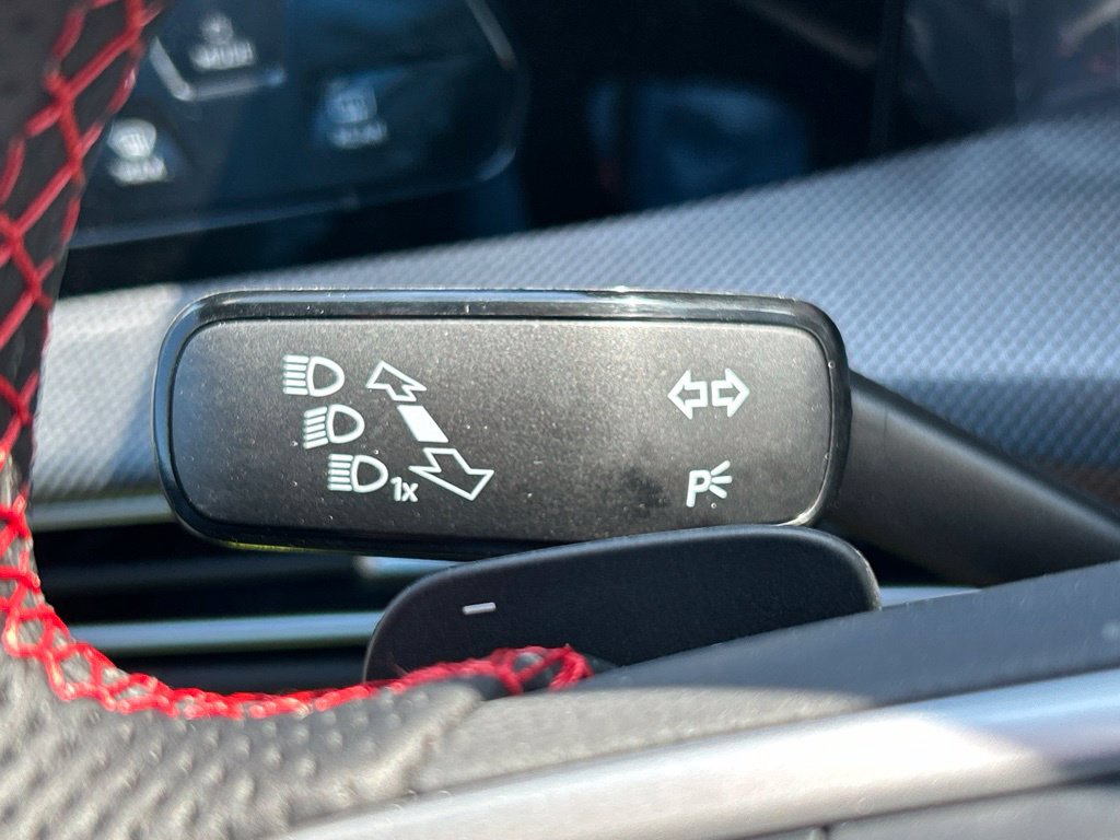 New 2026 Volkswagen GTI SE FWD image 28