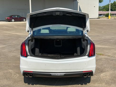 Used 2018 Cadillac CT6 Luxury AWD/4WD image 40