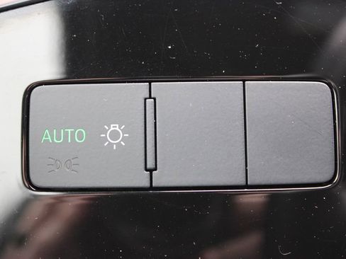 Used 2022 Audi Q3 2.0T Premium w/ Convenience Package image 53