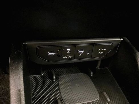 Used 2025 Kia K4 GT-Line FWD image 31
