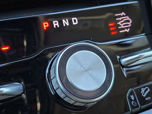 Used 2022 Jeep Grand Cherokee Overland image 24